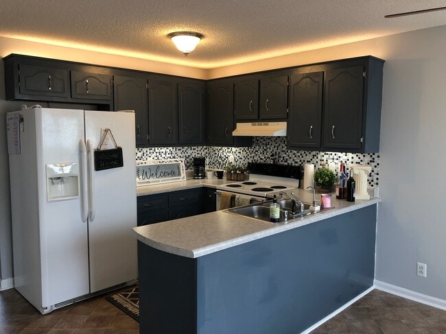 Bright, renewed kitchen - 101 Bowers Ct