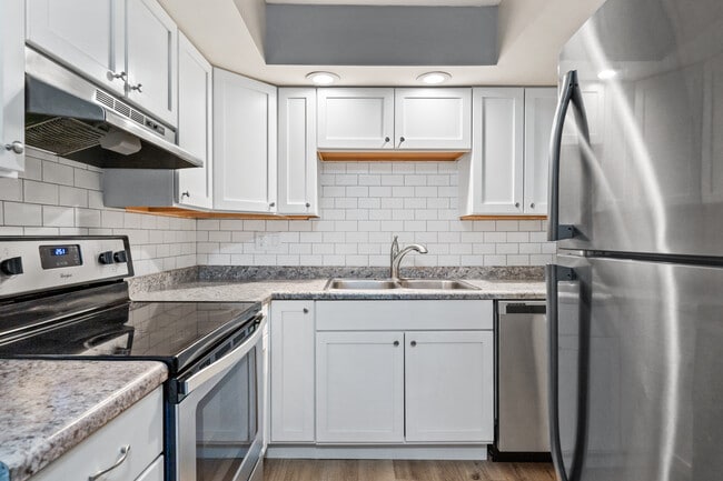 Building Photo - 2750-2780 Tech Dr