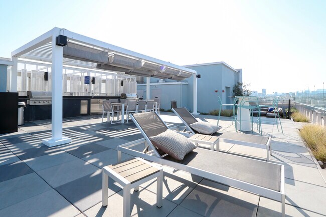 Blu Beverly Hills