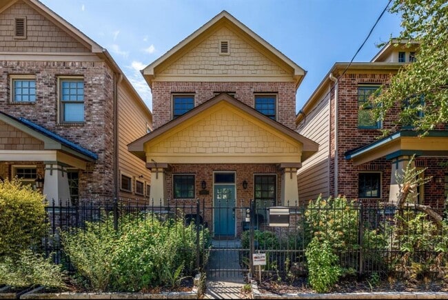 Photo - 5303 Nett St