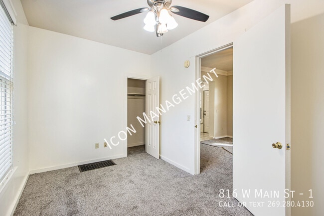 Photo - 816 W Main St Unit 1
