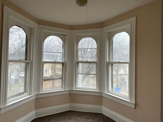 Photo - 337 Magnolia St Unit UP