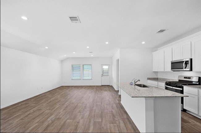 Photo - 4243 Brinkworth Dr