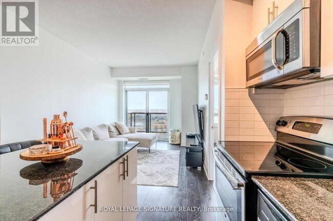 Photo - 1215 Bayly St Unit PH206