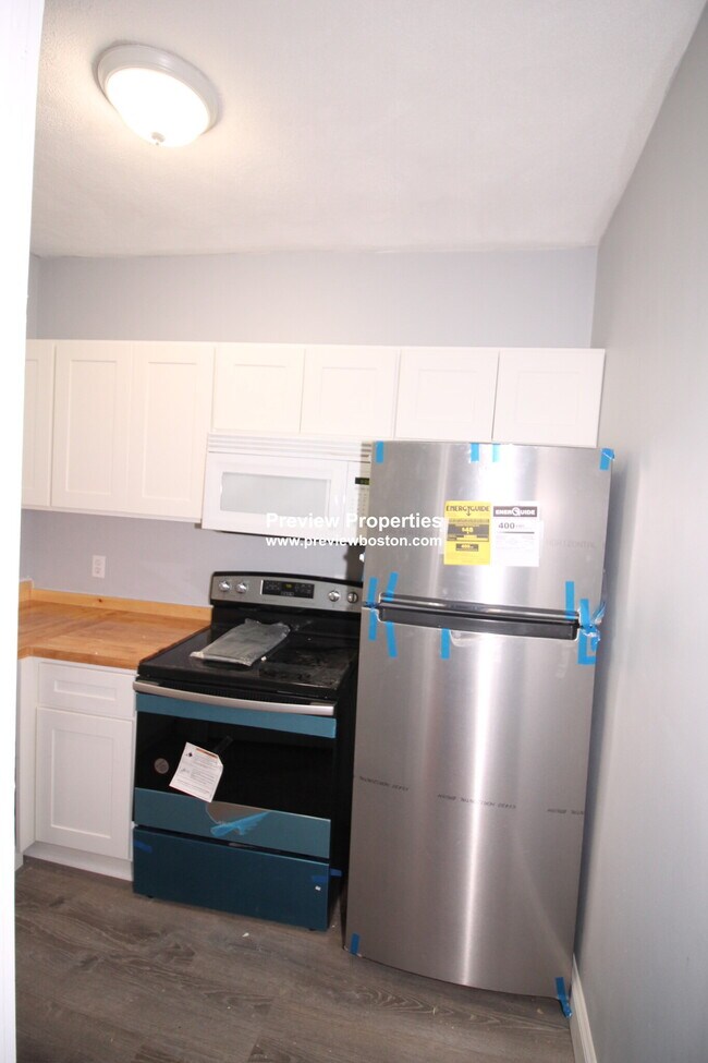 Building Photo - 1665 Commonwealth Ave Unit 7 Rental