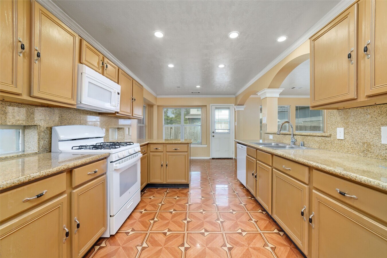 Photo - 8207 Aliso Canyon Ln
