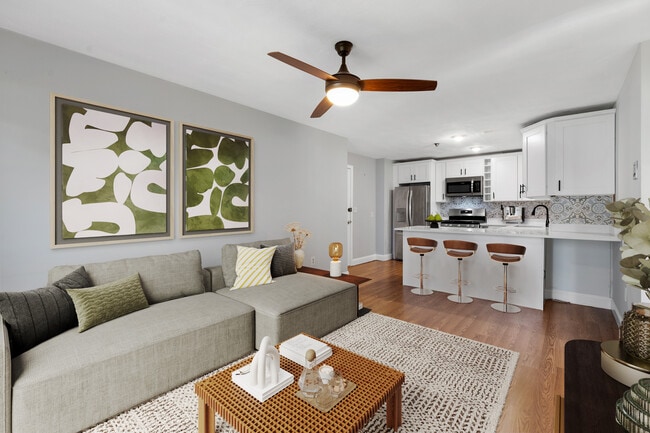 Photo - 29 Harvard Ave Unidad 29