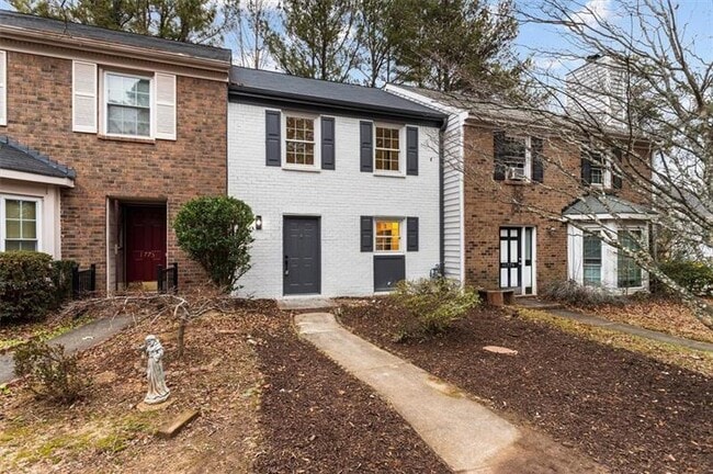 Photo - 1777 Twin Brooks Dr SE
