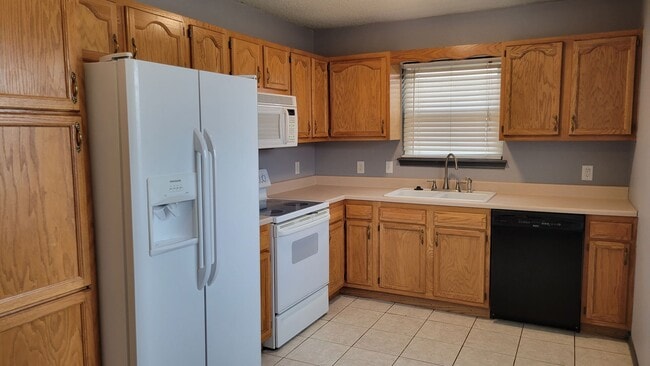 Photo - Beautiful Home! Available Spring 2026!