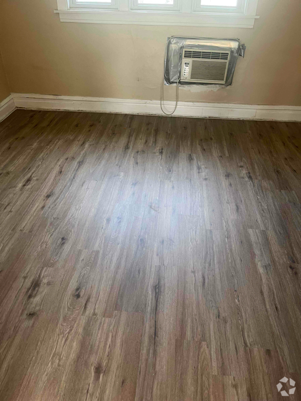 Building Photo - 556 W 115th St Unit 2 Rental