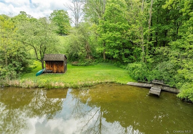 Photo - 1282 Hollow Rd