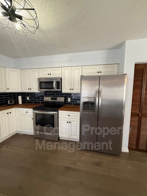 Photo - 40 1st Ave Unit Bottom