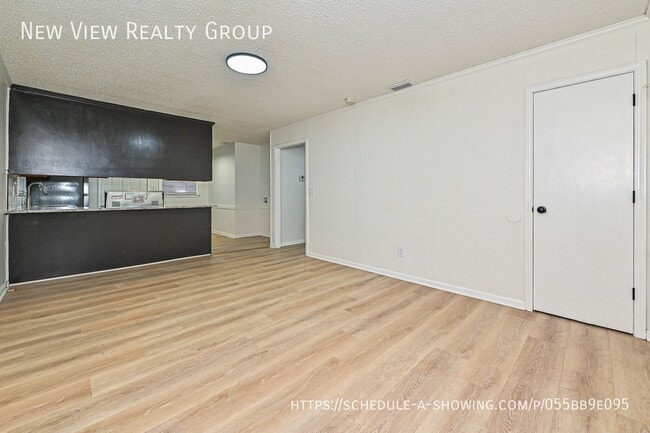 162 American Ave NE Unit 1