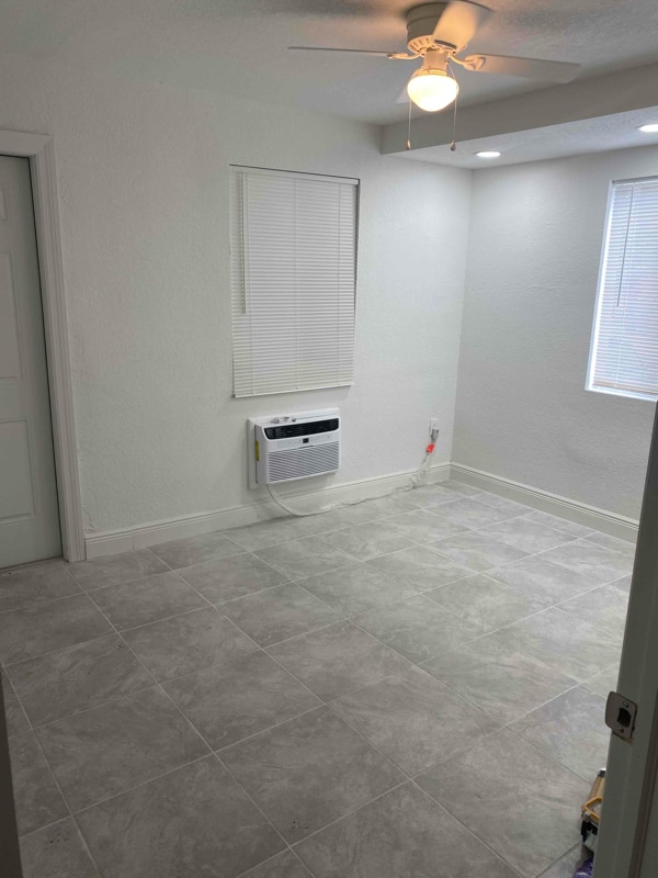 Photo - 1637 NW 59th St