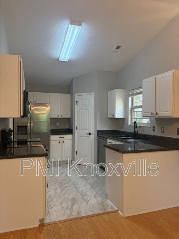 Photo - 10311 Boston Ln