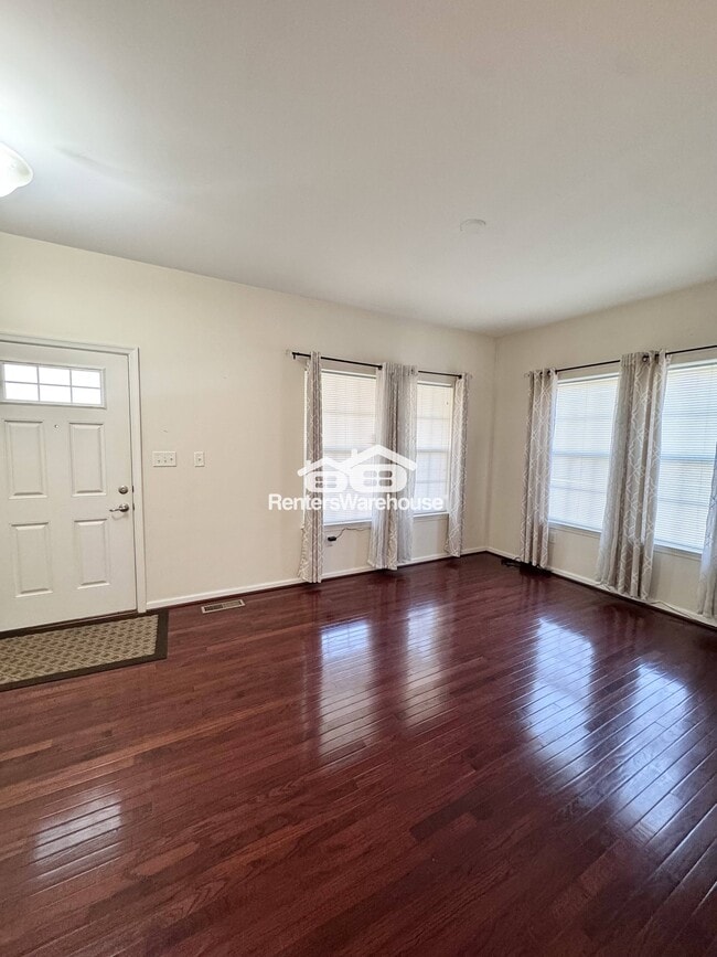 Photo - 3238 Ridgeway Pl