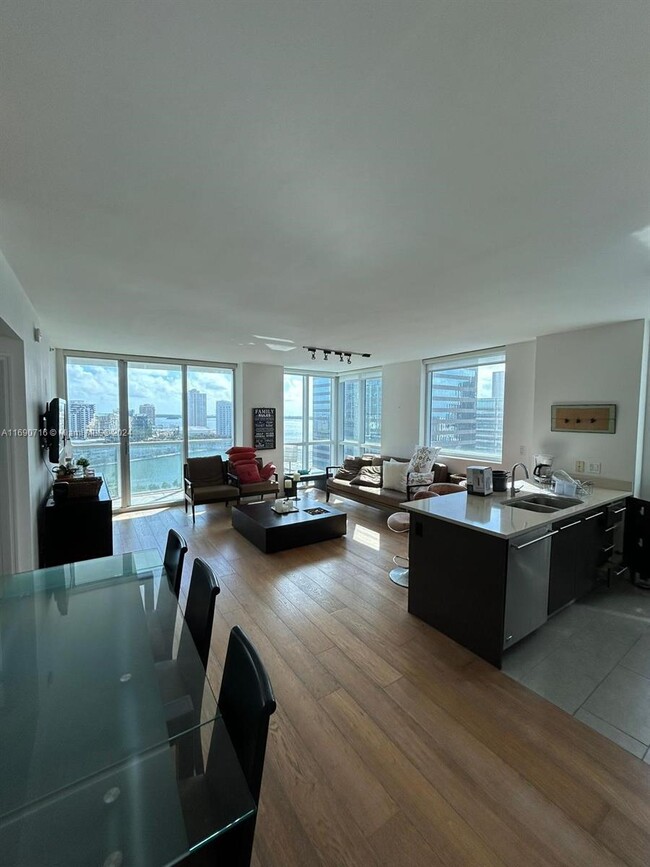 Photo - 500 Brickell Ave Condo Unit 1702