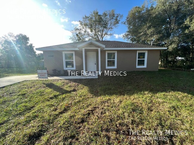 Lovely 3 Bedroom, 2 Bathroom Home in Ocala!!! - Lovely 3 Bedroom, 2 Bathroom Home in Ocala!!!