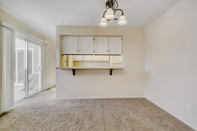 Photo - 8466 Everett Way