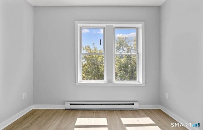 Photo - 25 Whittier St