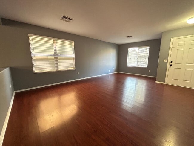 Photo - 9414 W Virginia Ave
