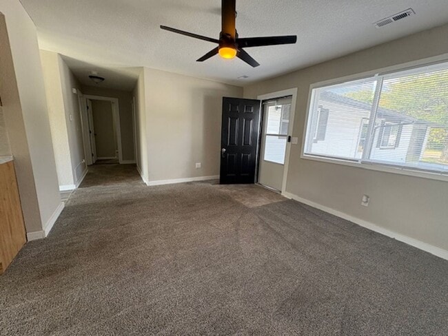 Photo - Beautifully Updated 2-Bedroom Duplex with ...