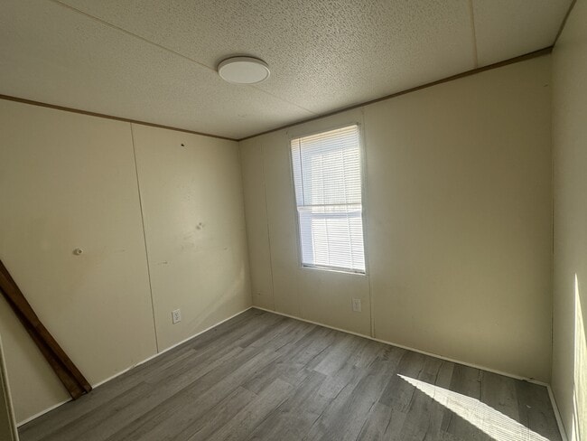 Photo - 7410 Olin Rd