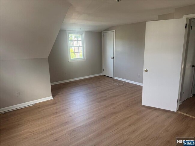 Photo - 135 11th Ave