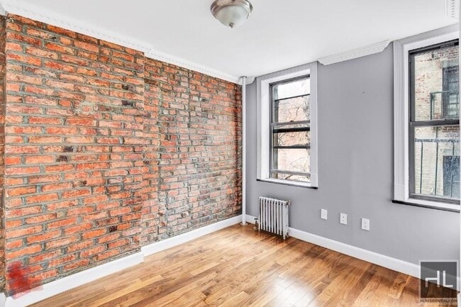 Photo - MULBERRY ST. Unit 2F