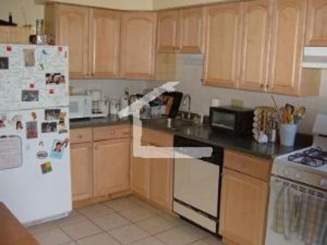 Great 4 Bed Perfect for BU - Great 4 Bed Perfect for BU Casa