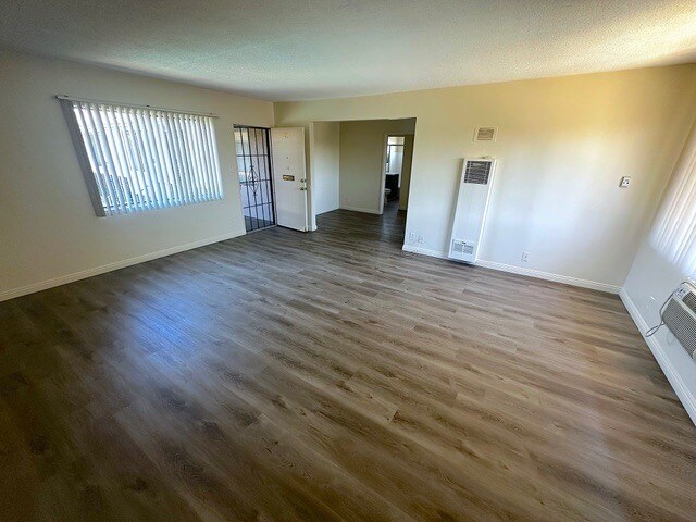 10259 Tujunga Canyon Blvd., Tujunga