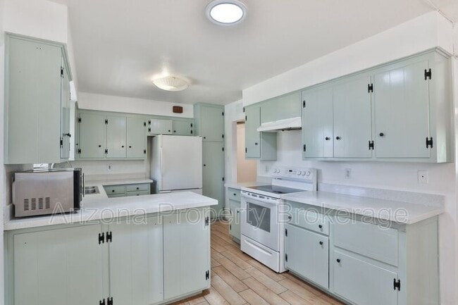 Building Photo - 103 W Hu Esta Dr Rental