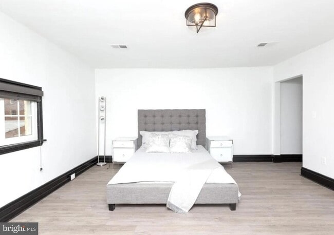 Photo - 606 Cathedral St Apartment Unit 3B