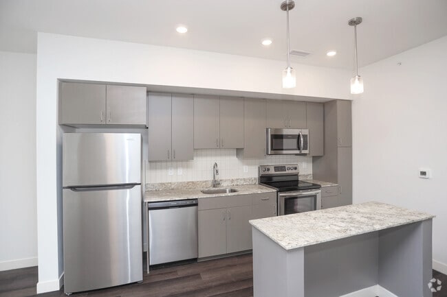 Interior Photo - Monon 46