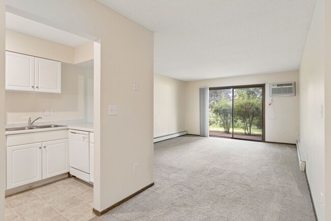 Photo - Riverview Manor