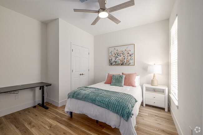 4BR, 4BA - 1,444SF: Primary Bedroom
