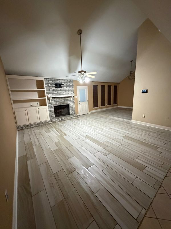 Photo - 14443 Bywood Ave