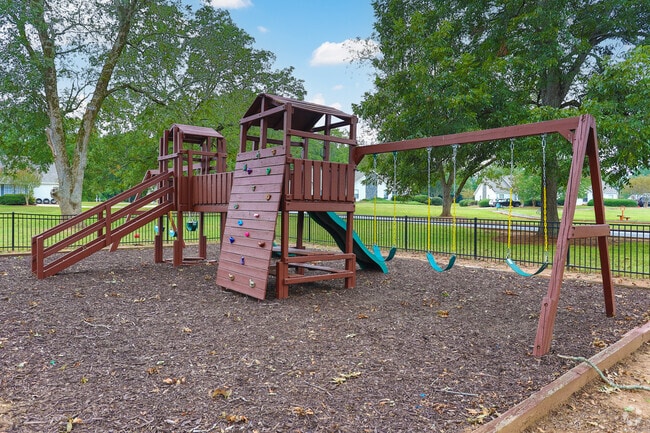¡Área de juegos para niños - Faris Residences Newnan