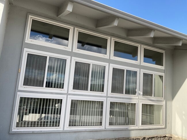 View Windows - 200 Dunecrest Ave