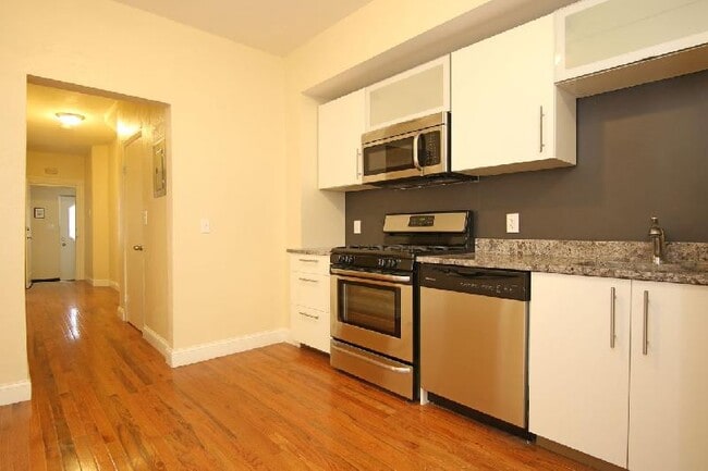 Photo - 114 Everett St Unit ##1-1