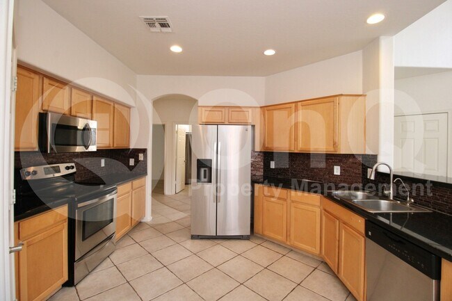 Photo - 2450 E Darrel Rd