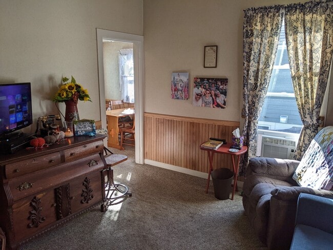 Photo - 135 Franklin Ave