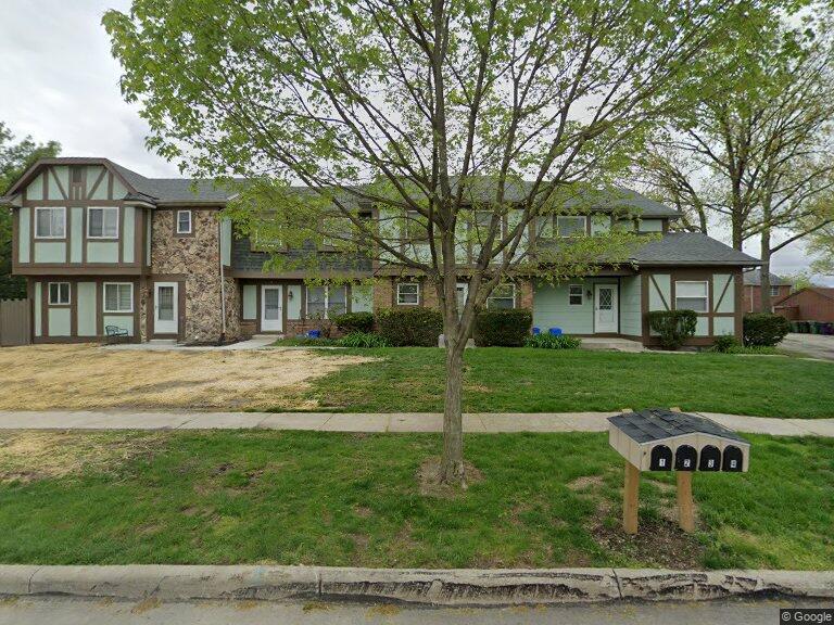 Photo - 318 Wrexham Ln Townhome