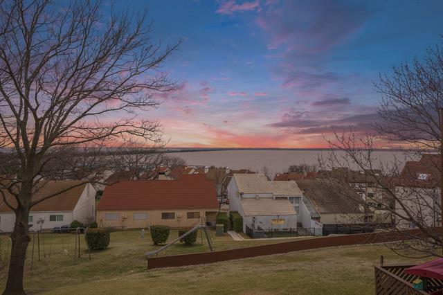 Building Photo - 3929 Roma Ct