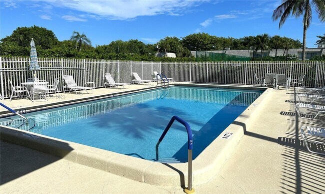 Photo - 1020 Homewood Blvd Unit K201