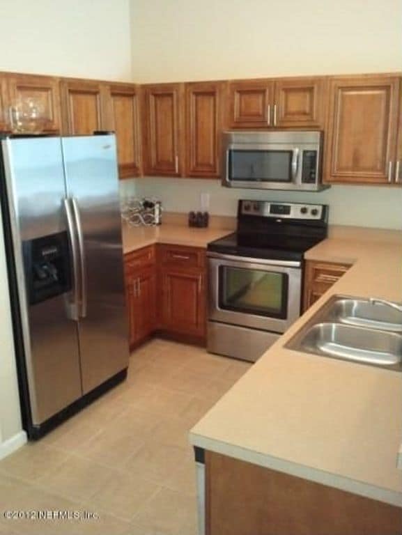 Photo - 3 Bedroom Townhouse for Rent! Special Low Pricing