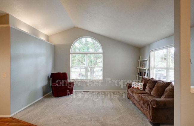 Photo - 3937 SW Neer Ave
