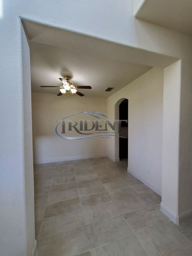 Photo - 4 bedroom, 2 ½ bath SOLAR home