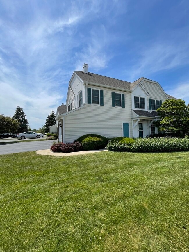 Photo - 268 Gazebo Ln