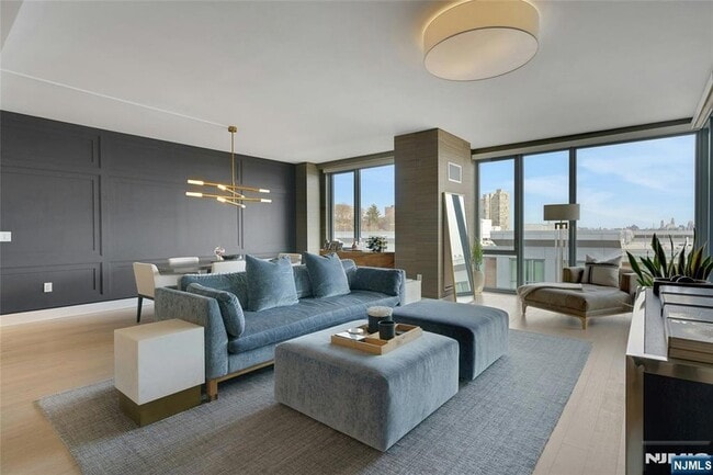 Photo - 9 Ave at Port Imperial Unit PH03